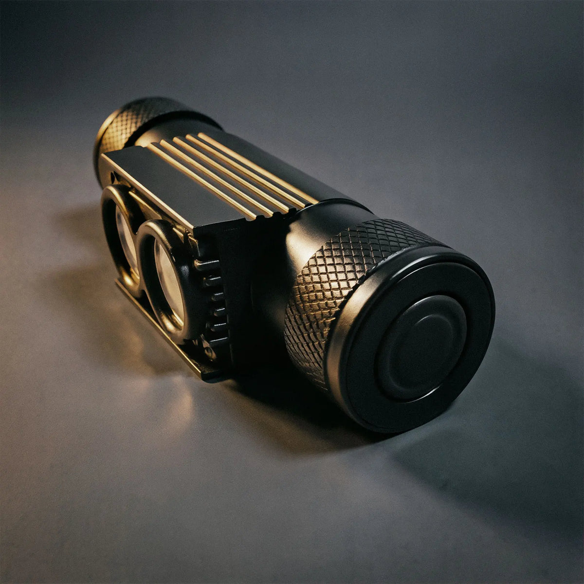 Linterna frontal LED RECARGABLE 2000 mAh