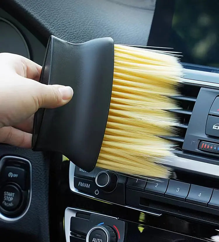 **Cepillo Multifunción para Limpieza Interior del Coche – Ranuras, Salidas de Aire y Polvo**